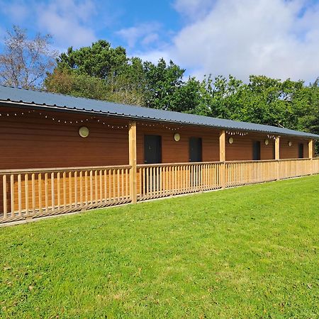 Готель Celtic Minor Stables Свонсі Екстер'єр фото